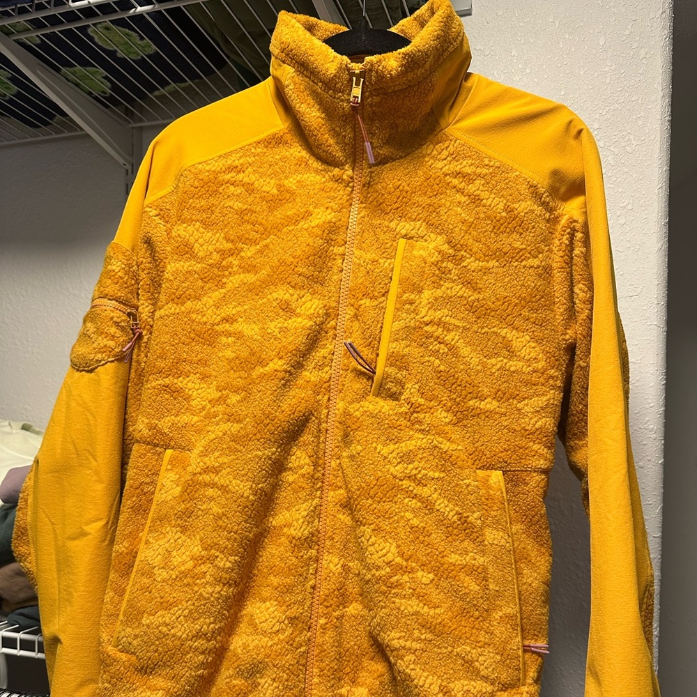 Outdoor Voices Golden Fleece Jacket